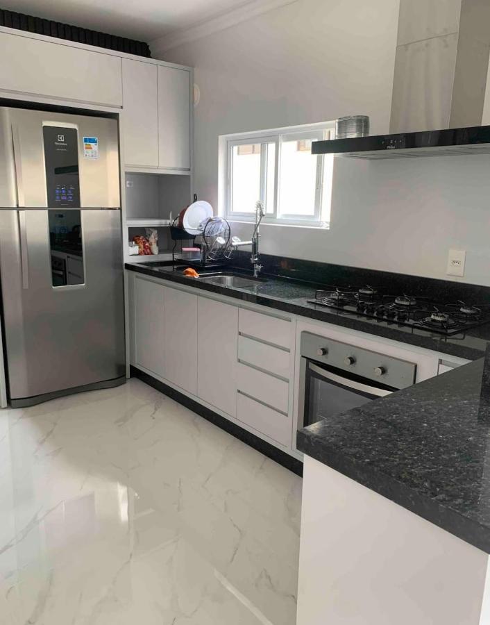 Apartamento 3 Suites A 100M Do Mar イタペマ エクステリア 写真